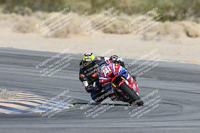 media/Dec-07-2025-CVMA (Sun) [[3e7d2de5dc]]/Race 6-The Shootout/